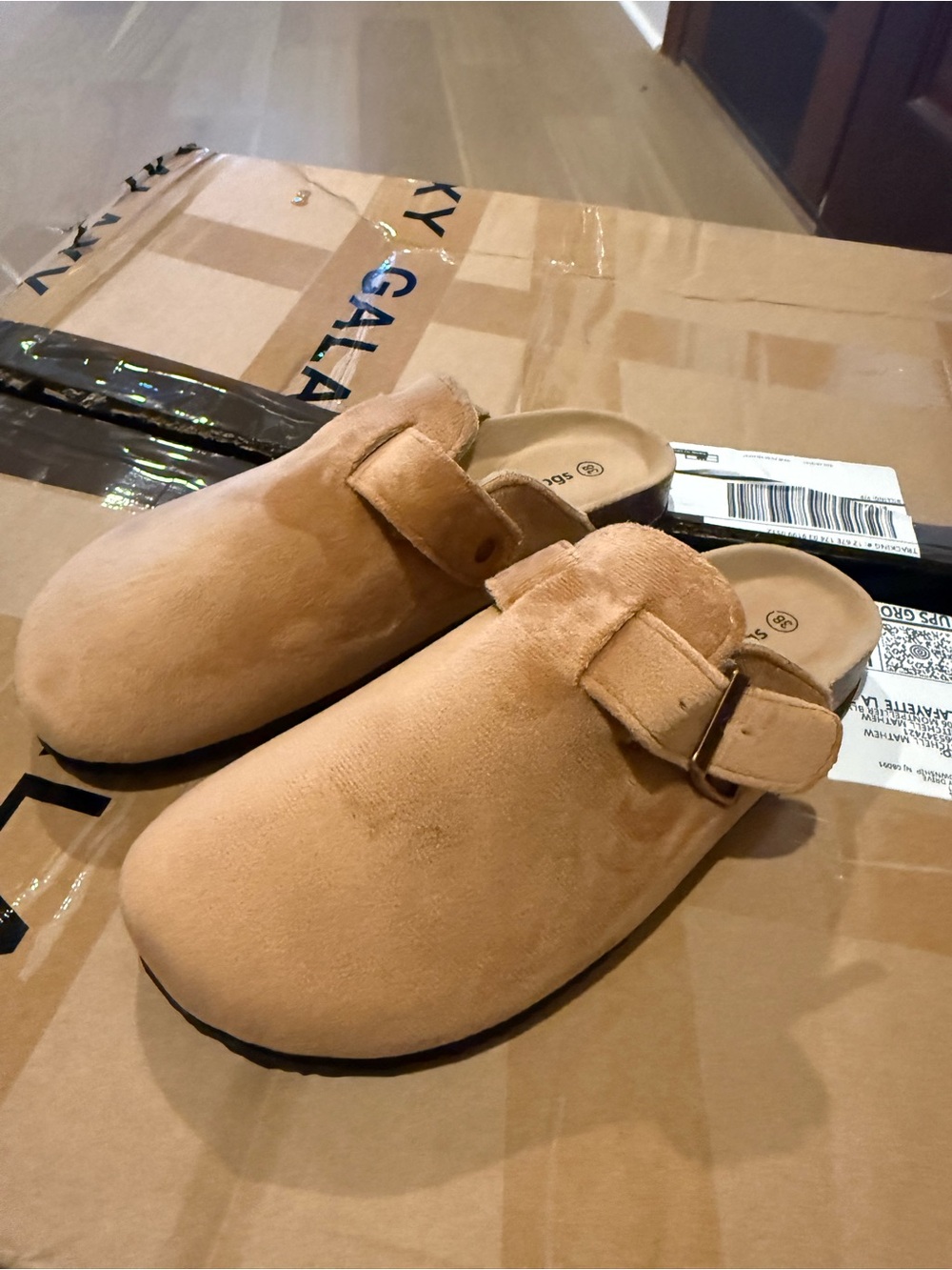 Women’s Suede Slip-On Clogs with Buckle in Tan (birkenstock look-alike, no box)